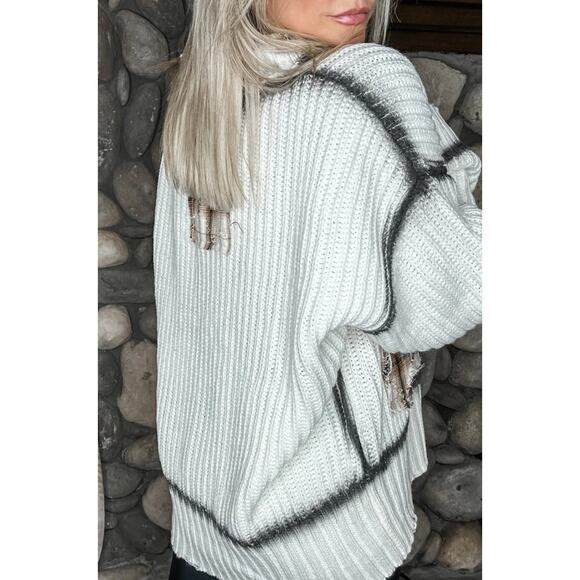 POL White and Gray Plaid Cardigan - Picture 9 of 16